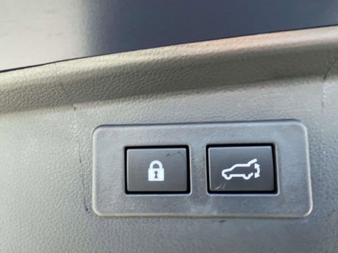 Certified 2025 Subaru Outback Touring XT image 11