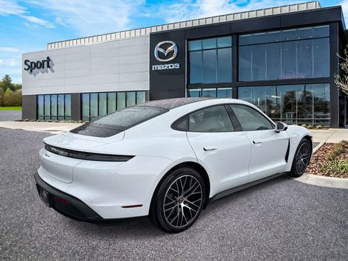 Used 2023 Porsche Taycan RWD image 3