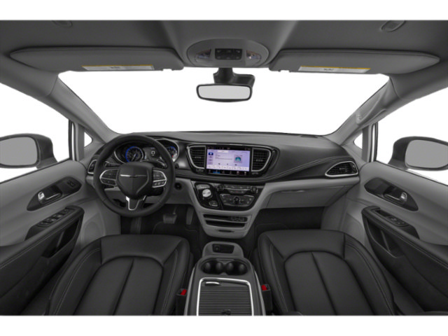 Used 2024 Chrysler Pacifica Touring-L FWD image 5