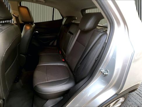 Used 2019 Buick Encore Preferred FWD image 26
