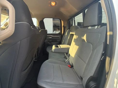 Used 2020 RAM 1500 Big Horn AWD/4WD image 39