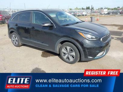 Used 2019 Kia Niro EX Premium w/ Sunroof Package