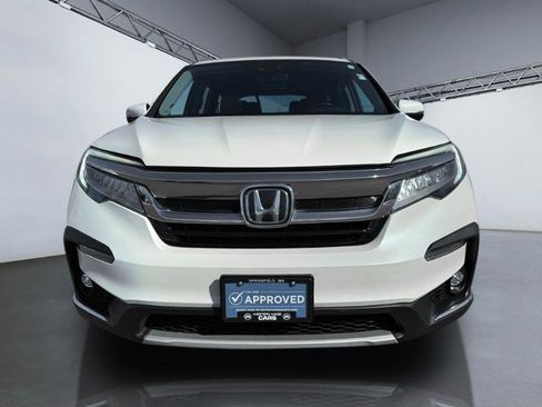 Used 2019 Honda Pilot Touring image 9
