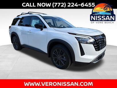 New 2026 Nissan Pathfinder SL w/ SL Premium Package