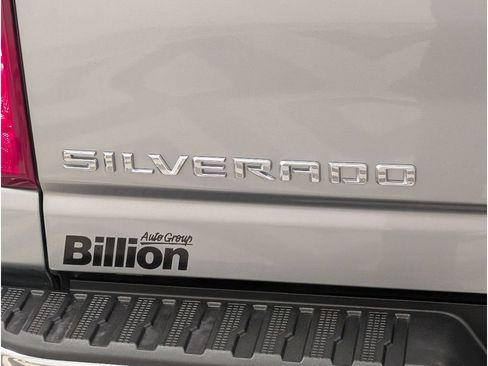 Used 2025 Chevrolet Silverado 3500 LT w/ Leather Package AWD/4WD image 7