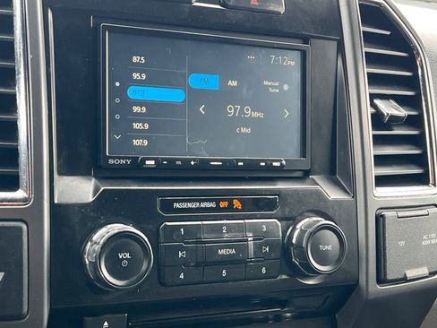 Used 2016 Ford F150 XLT w/ Equipment Group 302A Luxury image 21