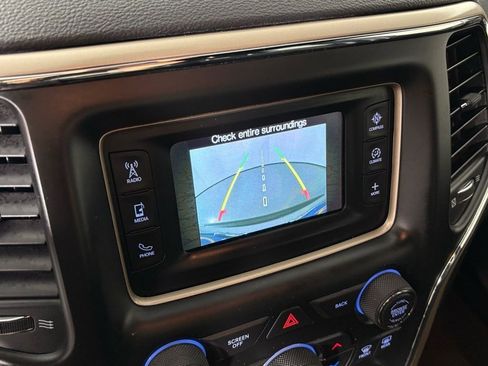 Used 2016 Jeep Grand Cherokee Laredo w/ Quick Order Package 23E image 26