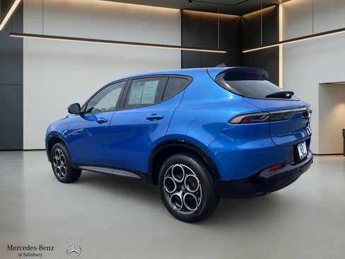 Used 2025 Alfa Romeo Tonale AWD/4WD image 6