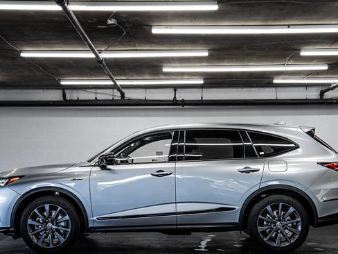 Certified 2026 Acura MDX A-Spec AWD/4WD image 2