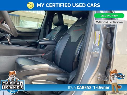 Used 2023 Jeep Compass Trailhawk AWD/4WD image 12