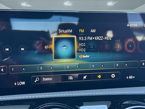 Used 2022 Mercedes-Benz CLA 250 image 22