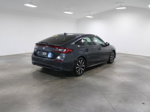 Used 2024 Honda Civic EX-L image 9