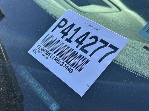 Used 2024 Buick Encore GX Sport Touring image 10