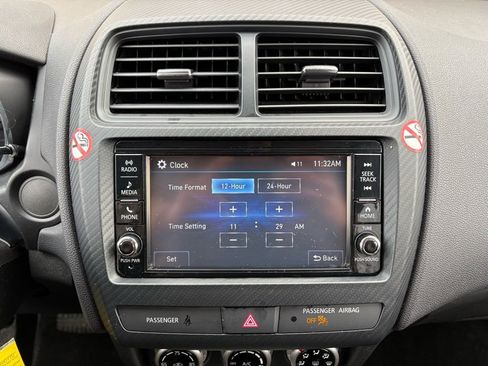 Used 2025 Mitsubishi Outlander Sport ES AWD/4WD image 31