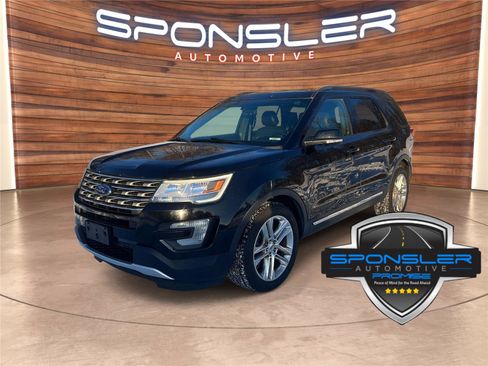 Used 2016 Ford Explorer XLT w/ Equipment Group 202A image 1
