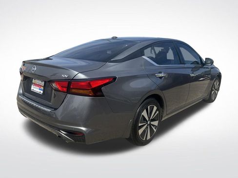 Used 2020 Nissan Altima 2.5 SV FWD image 46