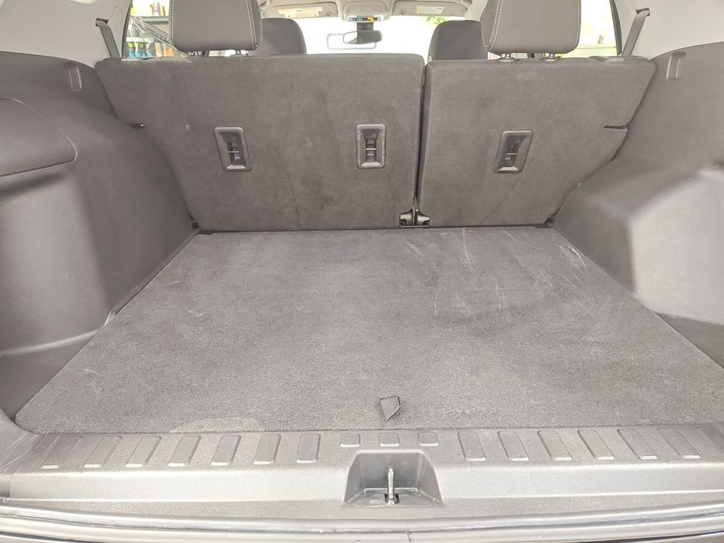 Used 2021 GMC Terrain SLE w/ Driver Convenience Package AWD/4WD image 30