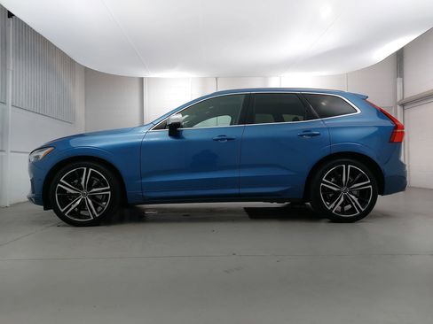 Used 2019 Volvo XC60 T6 R-Design w/ Protection Package Premier image 2
