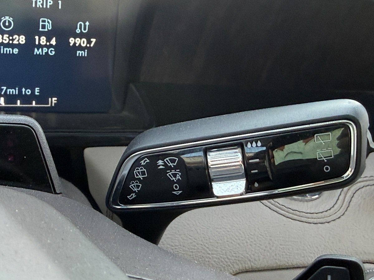 Used 2022 Lincoln Navigator Reserve AWD/4WD image 38