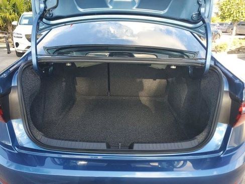 Used 2021 Volkswagen Jetta S w/ Driver Assistance Package image 10