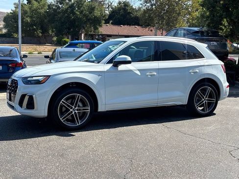 Used 2021 Audi Q5 e Premium AWD/4WD image 10