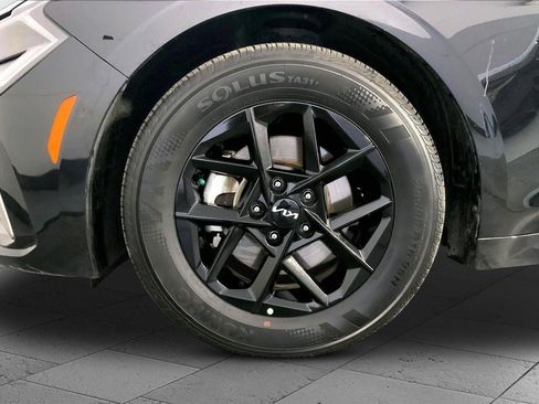 Certified 2025 Kia K5 LXS FWD image 9