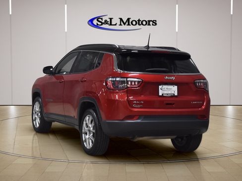 Used 2025 Jeep Compass Limited AWD/4WD image 6