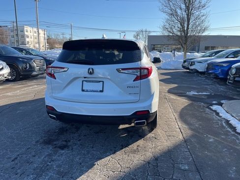Certified 2024 Acura RDX w/ Technology Package image 12