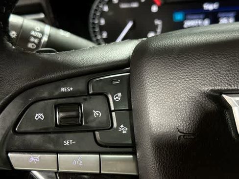 Used 2021 Cadillac XT6 Premium Luxury AWD/4WD image 35