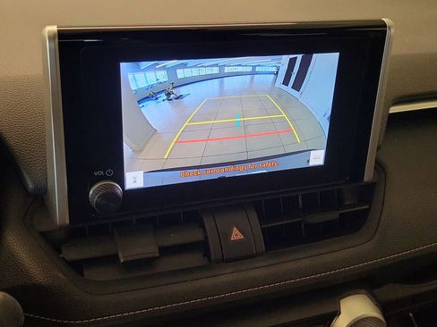 Certified 2024 Toyota RAV4 XLE w/ Convenience Package image 25