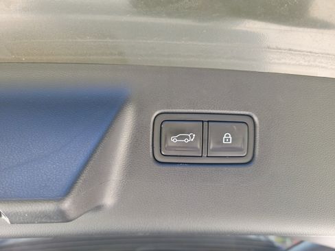 Used 2024 Hyundai Santa Fe SEL AWD/4WD image 10