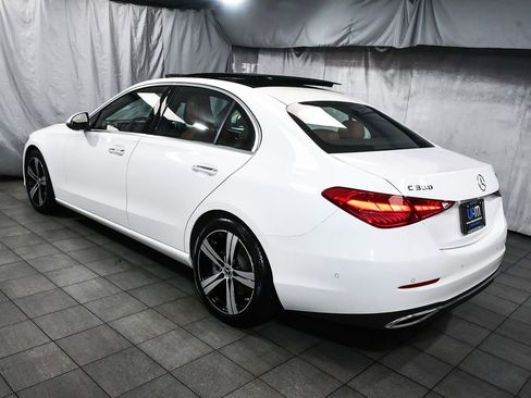 Used 2025 Mercedes-Benz C 300 4MATIC Sedan image 4