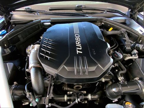 Used 2021 Genesis G70 3.3T w/ Sport Package image 30