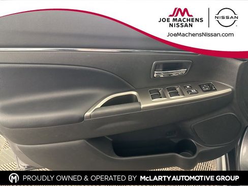 Used 2025 Mitsubishi Outlander Sport ES image 17