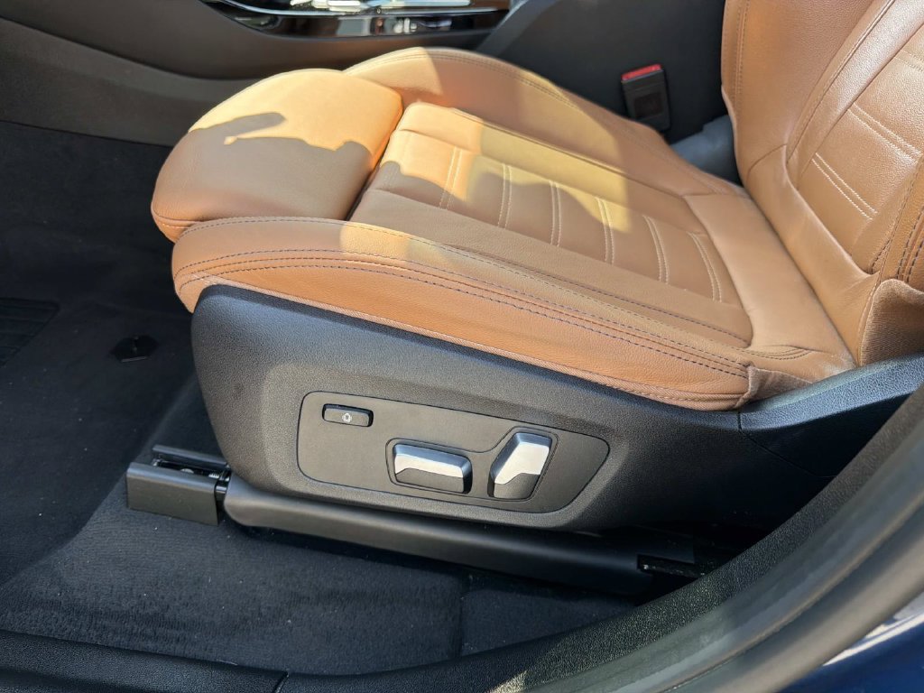 Used 2021 BMW X3 sDrive30i w/ Convenience Package (ZC2) RWD image 17