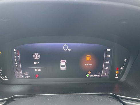 Used 2025 Honda Accord SE image 25