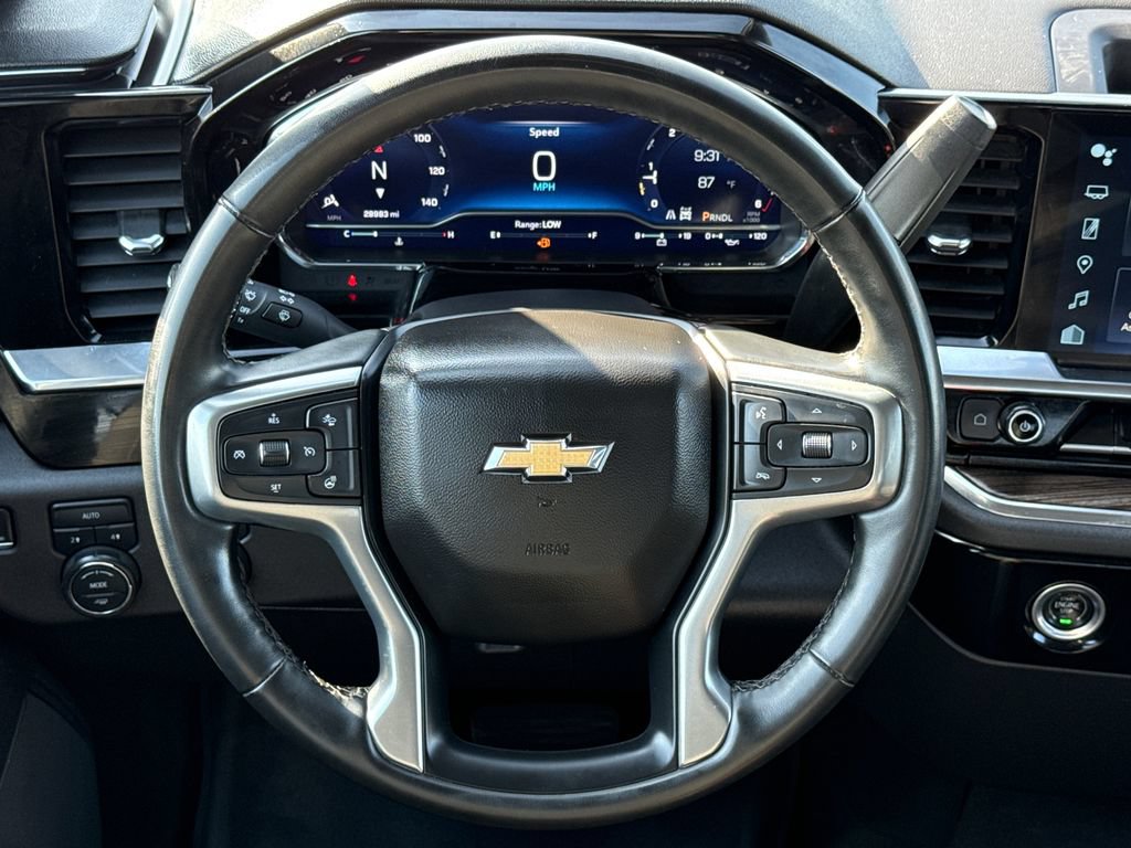 Used 2023 Chevrolet Silverado 1500 LT AWD/4WD image 14