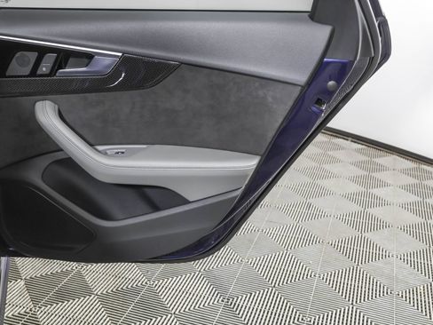 Used 2020 Audi S4 Premium Plus w/ Premium Plus Package image 44