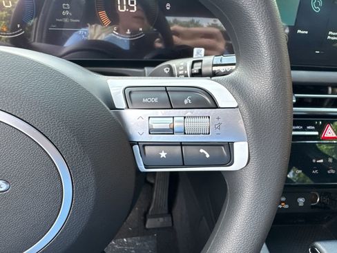 New 2025 Hyundai Santa Cruz SEL image 14