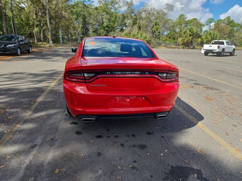 Used 2022 Dodge Charger SXT image 6
