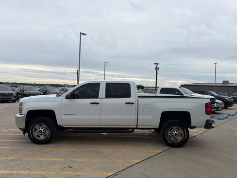 Used 2017 Chevrolet Silverado 2500 W/T w/ WT Fleet Convenience Package AWD/4WD image 4