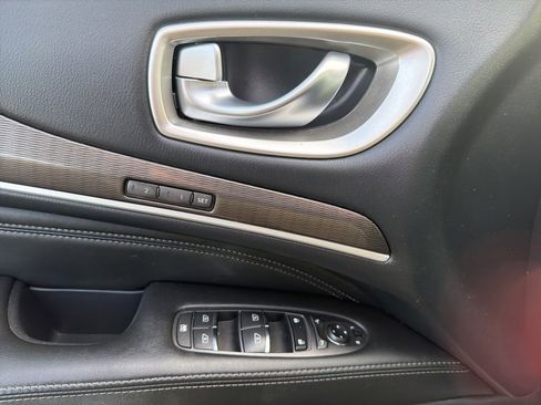 Used 2018 INFINITI QX60 Base w/ Premium Plus Package image 12