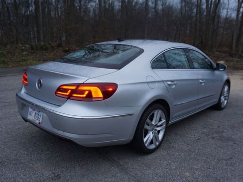 Used 2014 Volkswagen CC Executive image 5