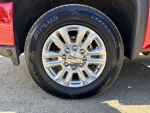 Used 2023 GMC Sierra 3500 Denali w/ Denali Ultimate Package image 27