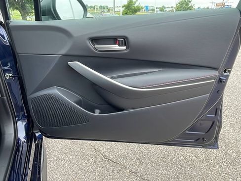 Used 2025 Toyota Corolla SE FWD image 13