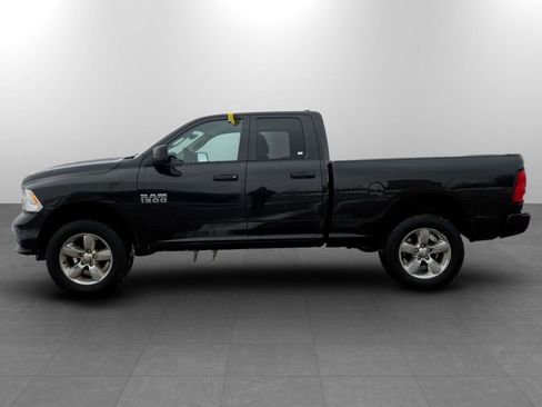 Used 2018 RAM 1500 Express w/ Express Value Package image 10