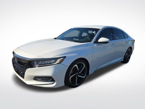 Used 2019 Honda Accord Sport image 9