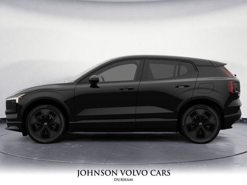 New 2026 Volvo EX30 Cross Country Ultra image 3
