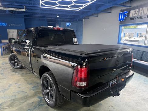 Used 2014 RAM 1500 ST w/ ST Popular Equipment Group AWD/4WD image 3