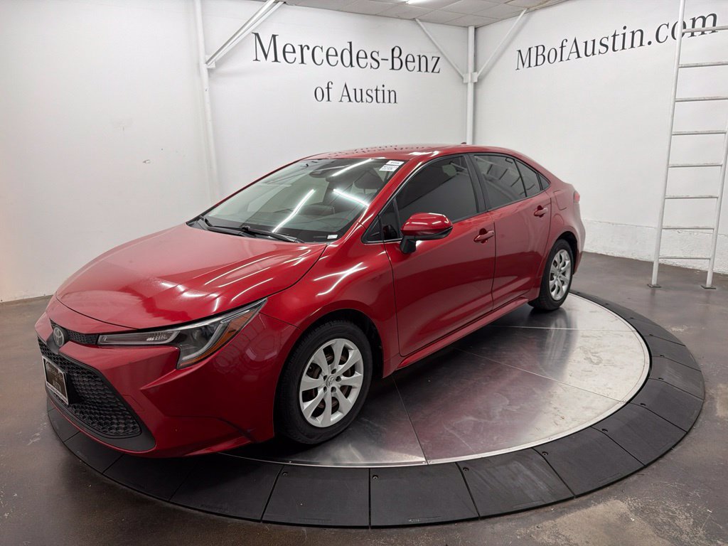 Used 2020 Toyota Corolla LE FWD image 3